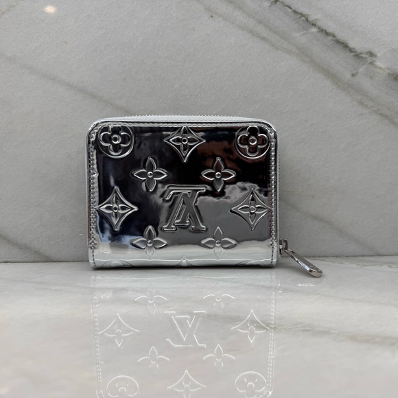 Louis Vuitton Monogram Mirror Zippy Coin Purse Silver - Picture 5 of 9
